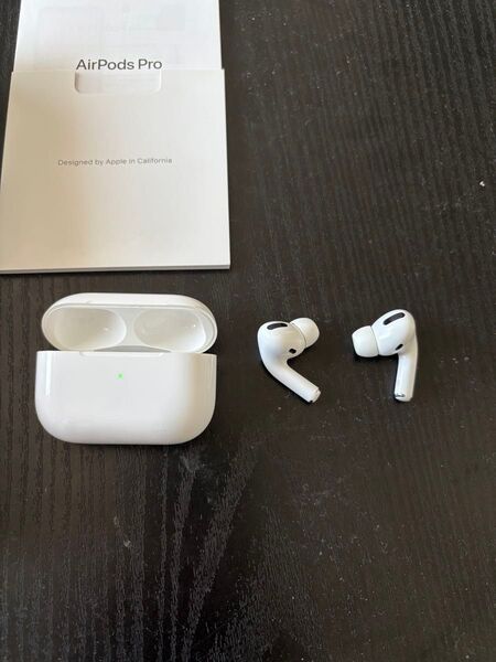 AirPods Pro Apple ワイヤレスイヤホン Lightningケーブル
