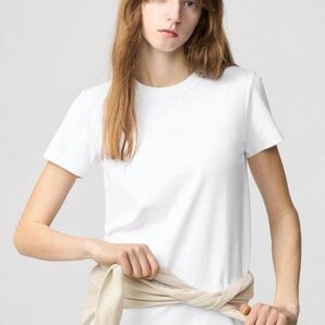 《ユニクロ》クルーネックTシャツ ホワイト レディース Mサイズ 白 綿100% UNIQLO