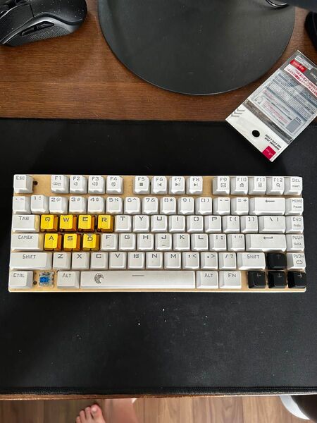 e元素 ゲーミングキーボード