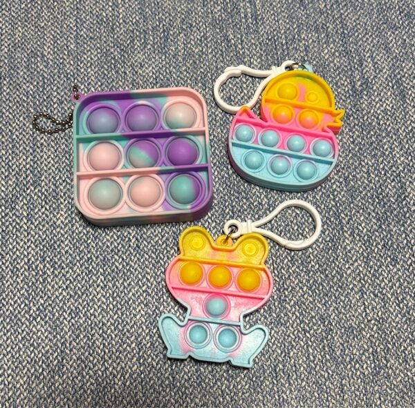 プッシュポップ キーホルダー 3種類
