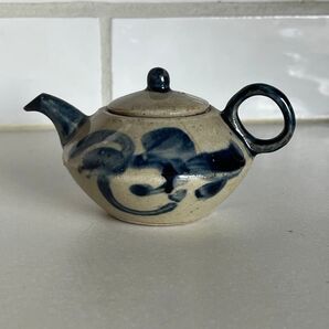 小さな陶器のクリームポット 藍色模様 ミルクポット