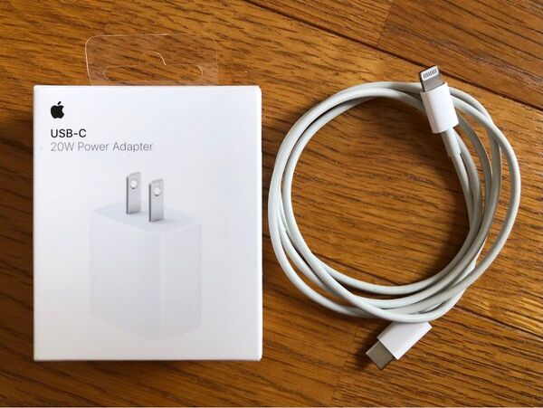 【未使用品】Apple 純正品 20W USB-C電源アダプタ MHJA3AMA USB-C - Lightningケーブル 1m