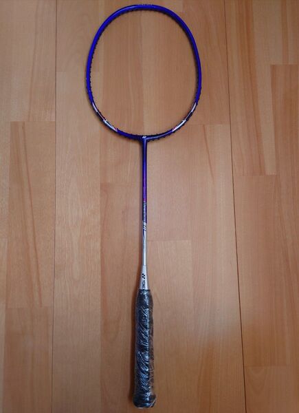 YONEX MUSCLEPOWER8 バトミントンラケット