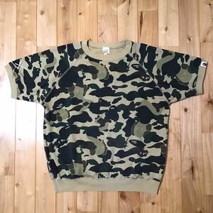 kaws × bape 半袖 スウェット Mサイズ bendy 1st camo yellow a bathing ape sweat エイプ ベイプ アベイシングエイプ 迷彩 0825