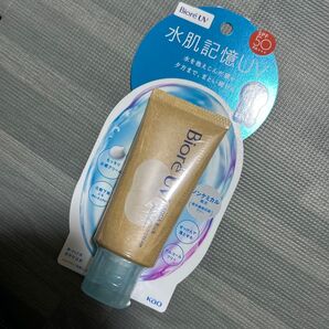 新品 ビオレUV アクアリッチ ウォータリーホールドクリーム SPF50 PA+++ 日焼け止め 化粧下地 ノンケミカル