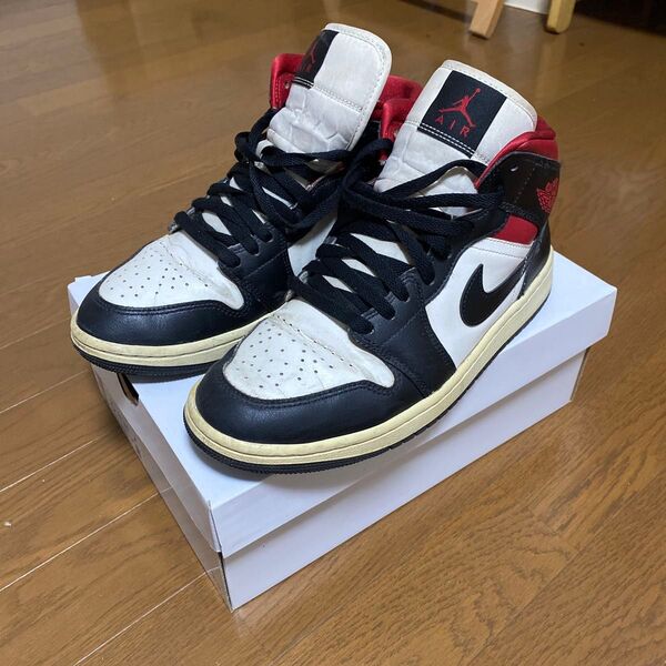 NIKE AIR JORDAN1 ナイキ ウィメンズ エアジョーダン1 ミッド 27cm ブラック/ジムレッド 黒 美品 男女兼用