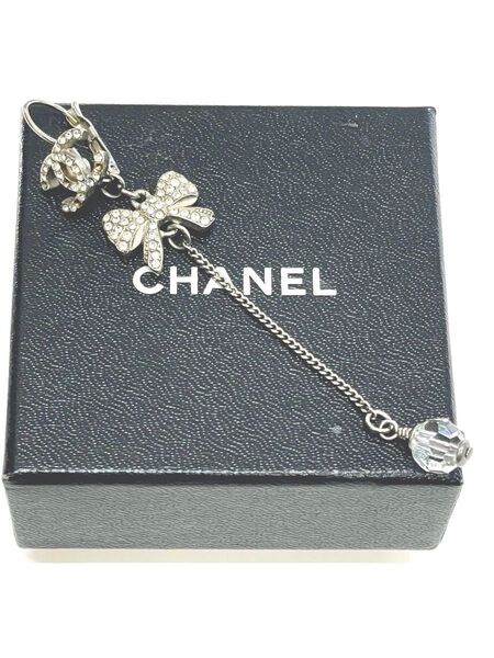 限界価格 正規品CHANELリボンモチーフ・ロングピアス 片方