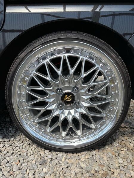 ワークVSXV17インチ4本セット6.5j+40/タイヤルッチーニ165/40。タイヤ2本は、まだイボあります。