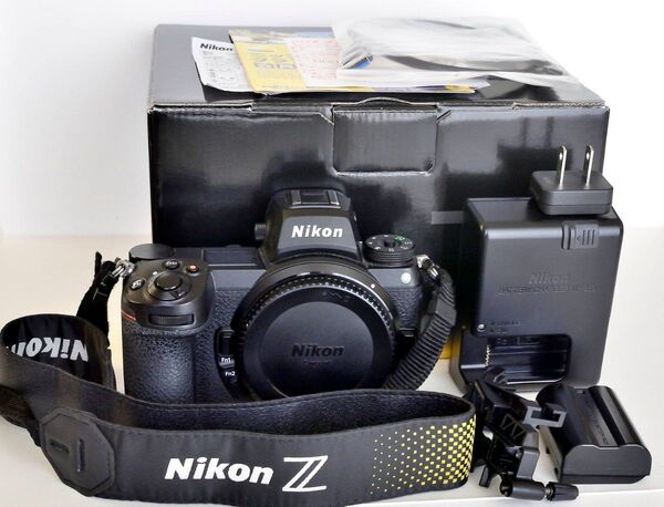 ショット数少★Nikon Z7Ⅱ ミラーレス一眼カメラ ブラック 美品 ニコン ボディ 24時間以内に発送★