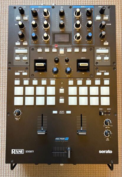RANE SEVENTY DJミキサー【decksaver付】