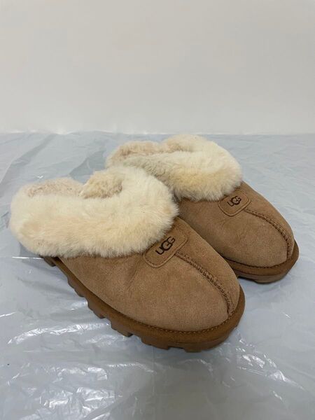 【UGG】アグ ムートンスリッポン サンダル ブラウン 25cm(US8) ムートン スリッポン キャメル