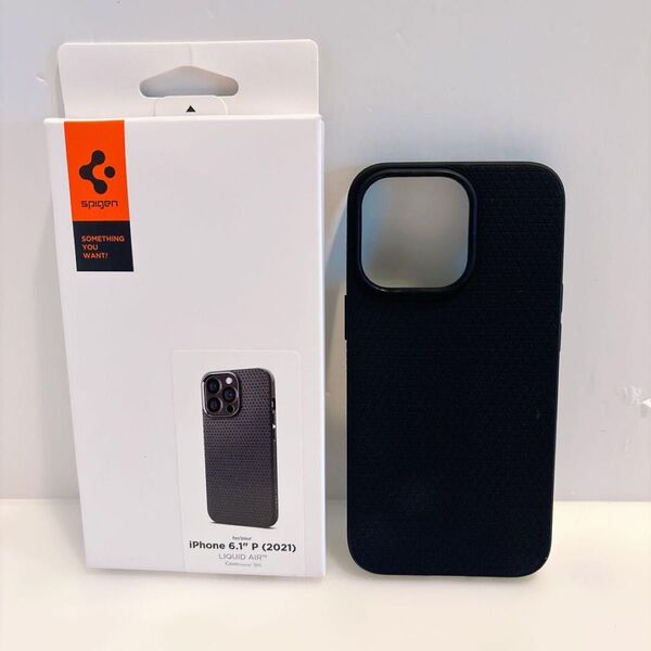 Spigen 【創業18年の技術力】iPhone13Pro ケース マット感 衝撃吸収 薄型 さらさら 米軍MIL規格取得 TPU