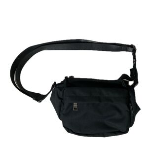 Y’s SACCS vous et ショルダーバッグ 黒 ナイロン bag