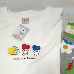 カラフルなハートベイマックス Tシャツ とピクミン靴下 2点セット