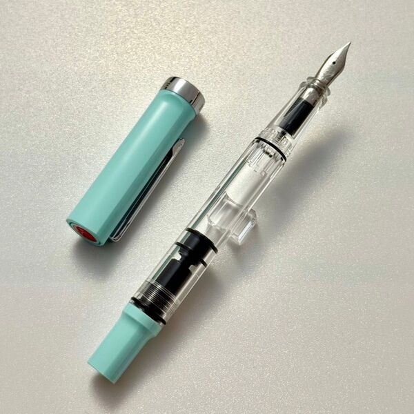 美品未使用 TWSBI ECO-T Mint Bule(ツイスビーエコT ミントブルー)万年筆 デモンストレーター 透明軸 クリア