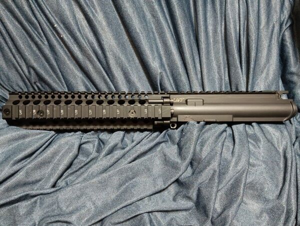 メーカー不明メタルアッパーレシーバー+Daniel Defense MK18 ハンドガード アッパー一式