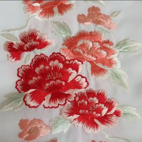 半襟 半衿 牡丹の花 刺繍 着物 浴衣 成人式 卒業式 白地 赤 ピンク 可愛い お洒落新品 未使用