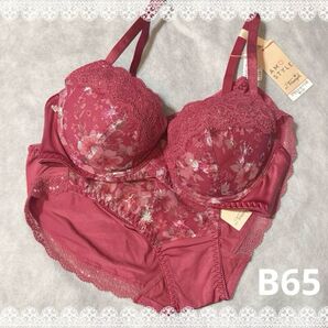 アモスタイル 夢みるブラライト&ショーツ B65 新品 匿名配送 花柄レッド系