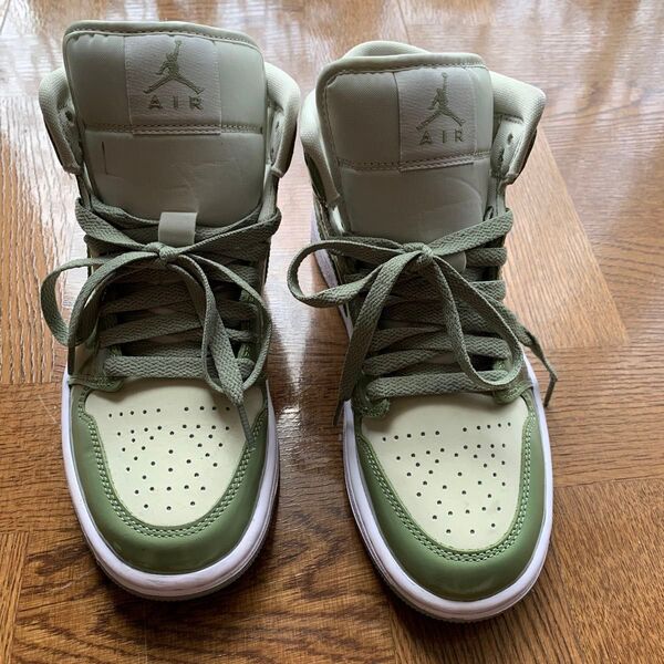 NIKE AIR JORDAN 1 MID SE GS "MEDIUM OLIVE" 23.5cm
