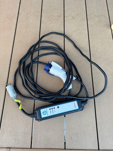 リーフ 充電ケーブル 日産 200V LEAF 3NK0E