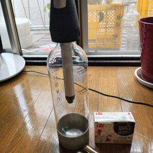 ツイスパソーダ 950ml 炭酸カートリッジ13本付き 炭酸水メーカー