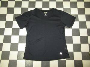 * mountain hardware * superior article S black dry short sleeves T-shirt 