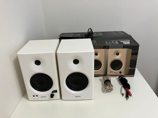 Edifier MR4 モニタースピーカー ホワイト