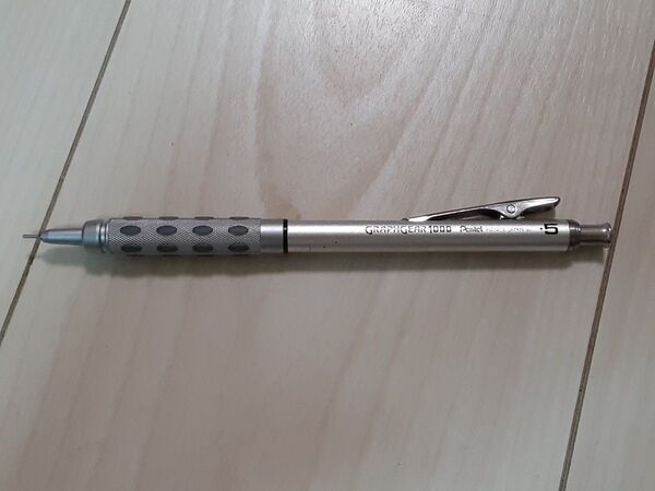 GRAPHGEAR1000 シャープペンシル 0.5mm ぺんてる 製図用