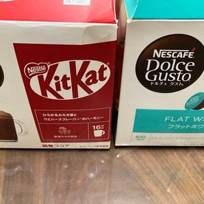ネスカフェ ドルチェ グスト キットカット5個 フラットホワイト8個 合計13個