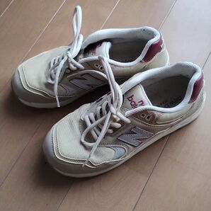 ニューバランス スニーカー W457BE 24.5