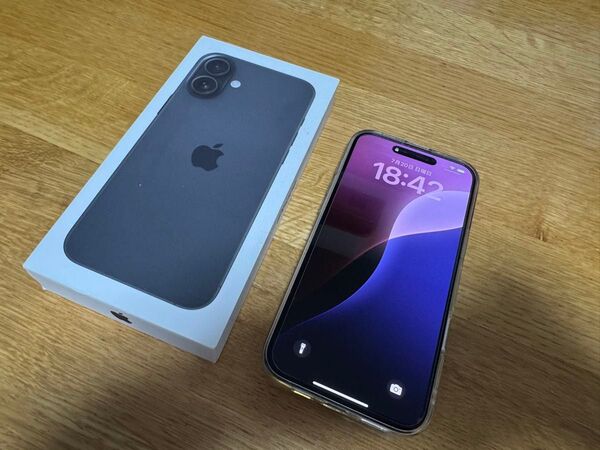 iPhone 16 Plus 128GB ブラック(MXVA3J/A)SIMフリー ★バッテリー100%★ Apple