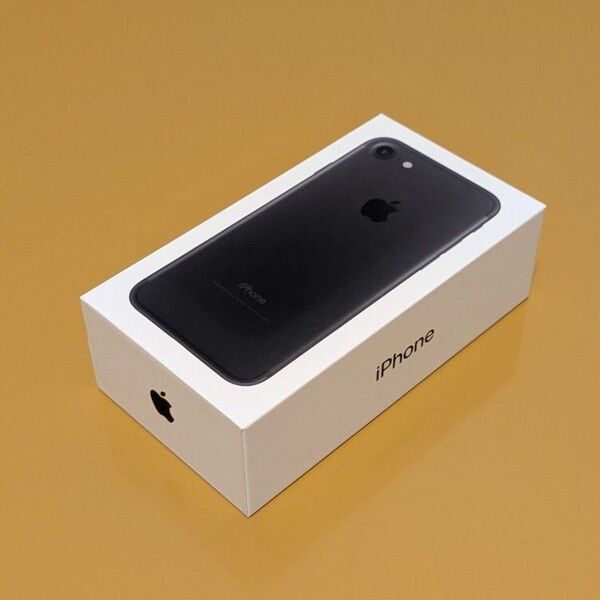 Apple iPhone 7 空箱(Black)純正パッケージ Lightningケーブル・USB電源アダプター未使用