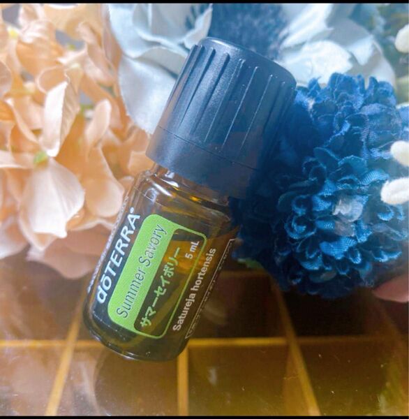 ドテラ☆サマーセイボリー☆5ml 【正規品・非売品】 ミスって蓋を開けてしまいましたm(_ _)mお詫びにシール付き☆