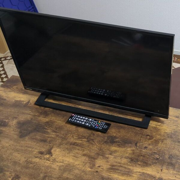 TOSHIBA 32インチ 液晶テレビ 32S22