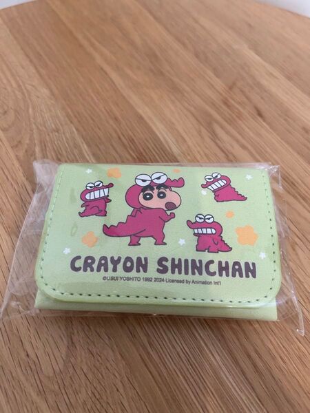 新品未使用!クレヨンしんちゃん 折りたたみ財布 コインケース キーチェーン付き