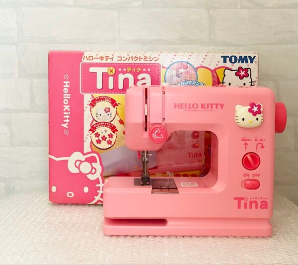 値下げ TOMY ハローキティ コンパクトミシン Tina ピンク