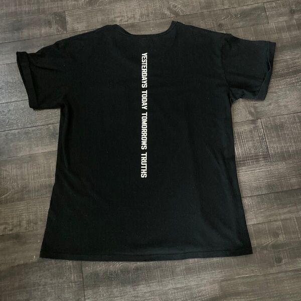 Tシャツ 黒 シンプル プリント
