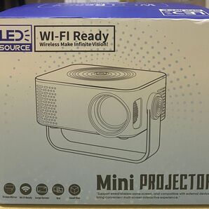 LED SOURCE ミニプロジェクター 新品未開封