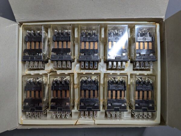 OMRON リレー MY4N 100/110VAC 10個セット
