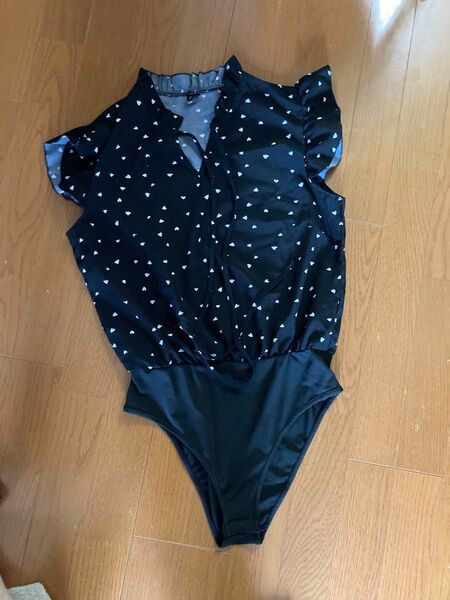 SHEIN ハート柄 ブラック ワンピース水着 スイムウェア