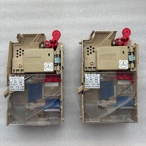【中古品】新500円対応 FRK401B アクセプタ 富士電機 2個