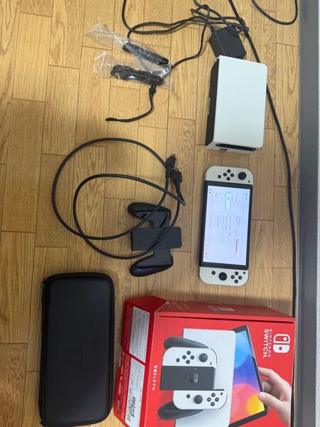 Nintendo Switch 有機ELモデル ホワイト 美品 動作確認済み 初期化済み