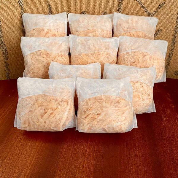 3 削りたてをお届けします 国産 ヒノキチップ ひのきおがくず 檜チップ 香り袋 おがくず10袋