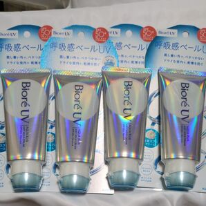 ビオレUV アクアリッチエアリーホールドクリームa (日やけ止めクリーム) 70g × 4個