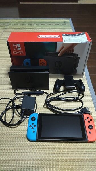 ニンテンドースイッチ 本体 Joy-Conストラップ1個欠品です Nintendo Switch HAC-S-KABBA