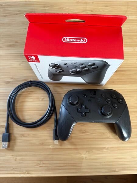 NintendoSwitch Proコントローラー
