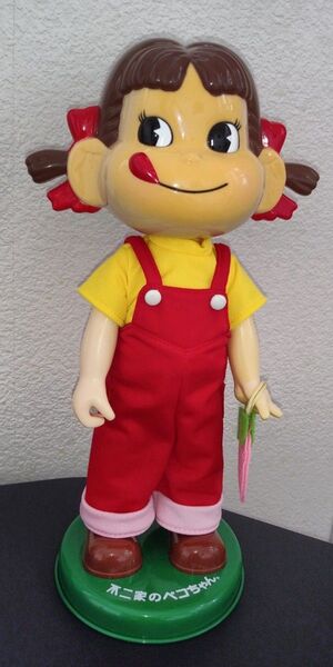 ペコちゃん 首振り人形