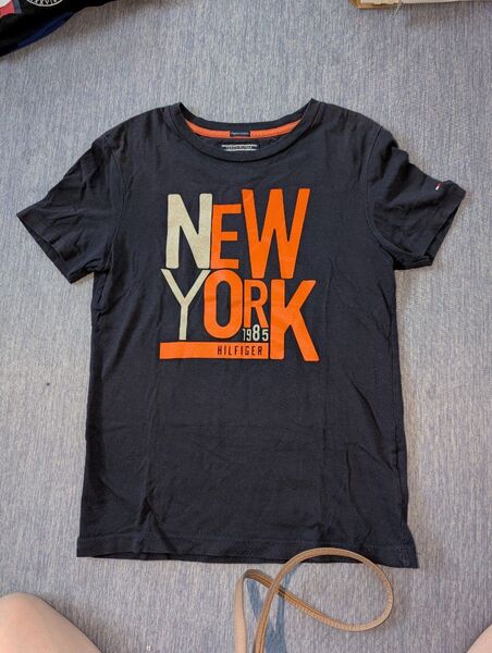 TOMMY HILFIGER Tシャツ 140cm トミーヒルフィガー 男の子