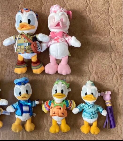 ドナルド ぬいぐるみバッジ ディズニー