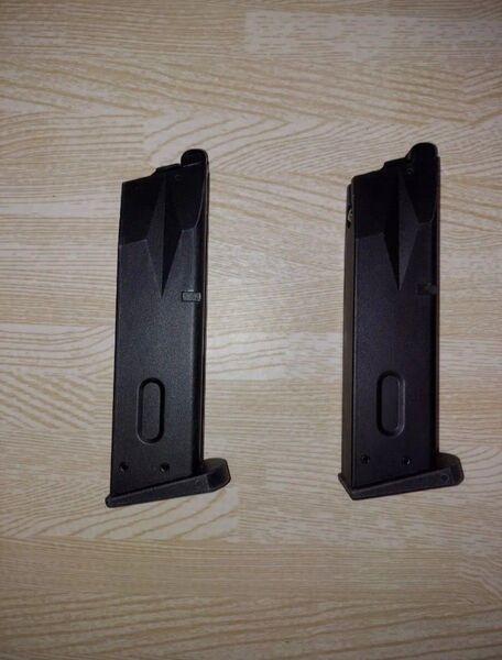 東京マルイ M92F m92f M9 m9 m9a1 ベレッタ ガス マガジン ×2ガス漏れ無し